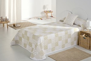 PISPA Colcha 090 105 Colcha Pispa disponible en 3 colores